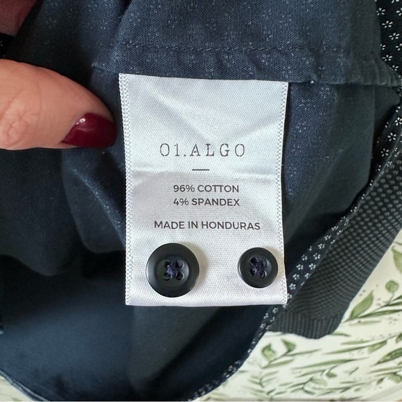 01.ALGO Men’s Button Down Shirt. XXL. Navy print. Non iron stretch. - Picture 4 of 6